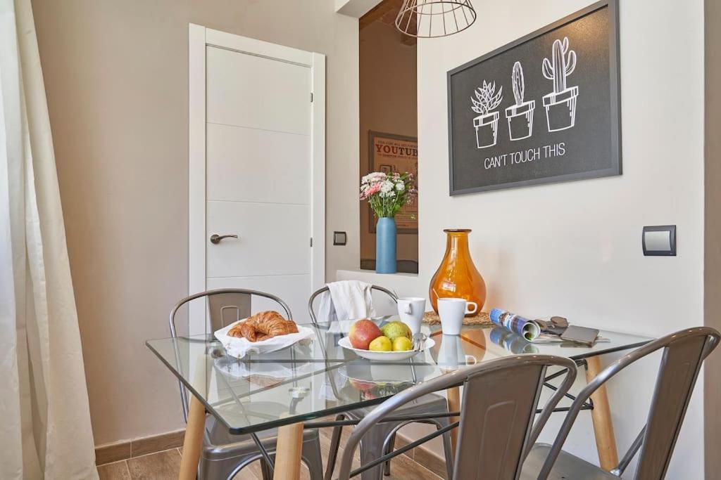 Bebarceloner Sants Apartments - 2 Bedrooms Esterno foto