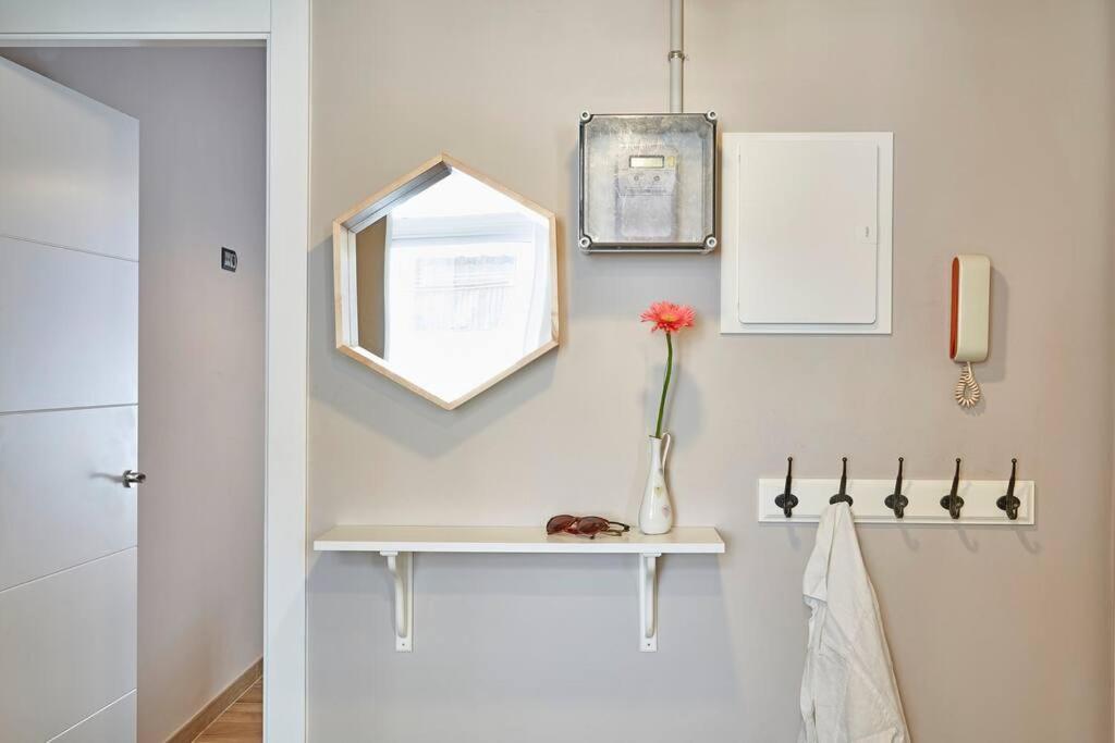 Bebarceloner Sants Apartments - 2 Bedrooms Esterno foto